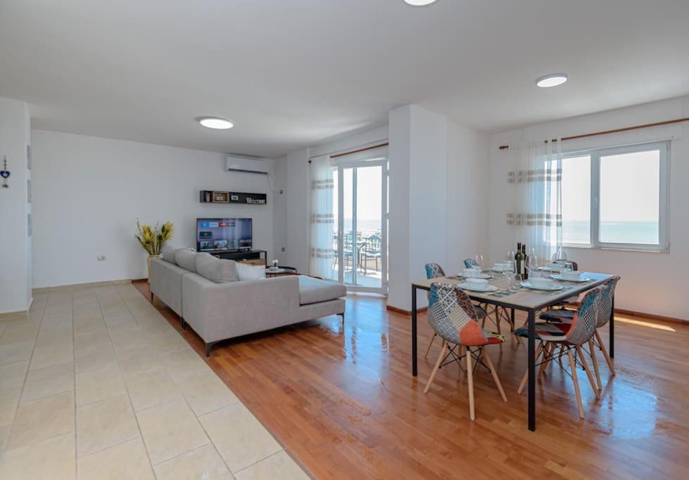 Grand View Apartment Durrës Exteriér fotografie